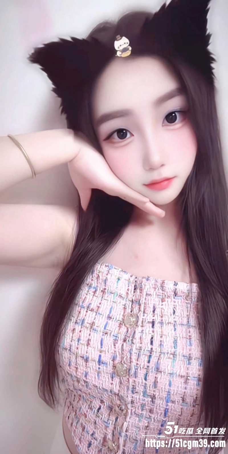 抖音反差女神歪梨 1