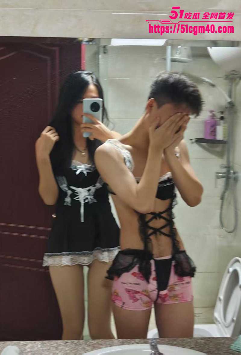 唐山人妻 郑佳怡 出轨玩认主 被各种调教爆操 在家人身边还偷录淫片