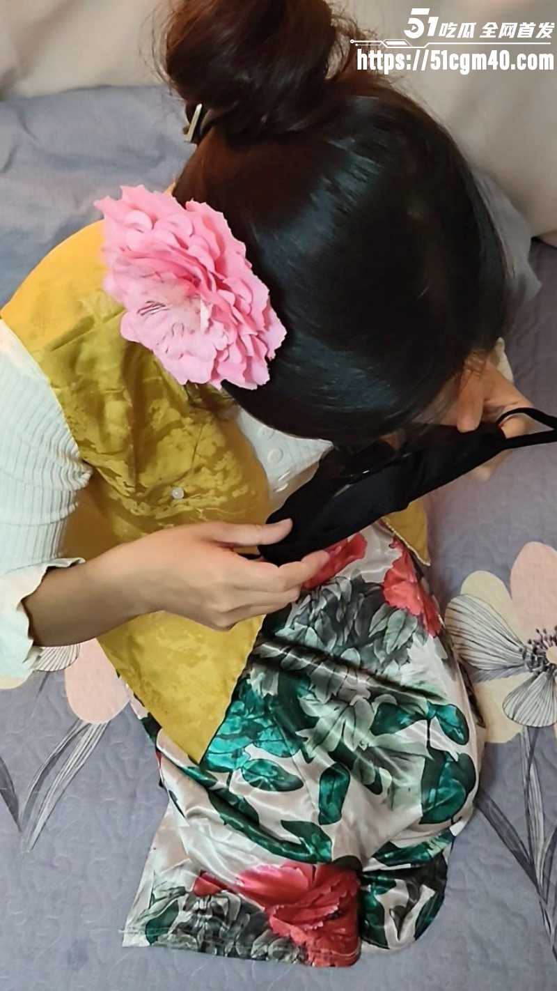 相依为命的母子和妈妈乱伦做爱05