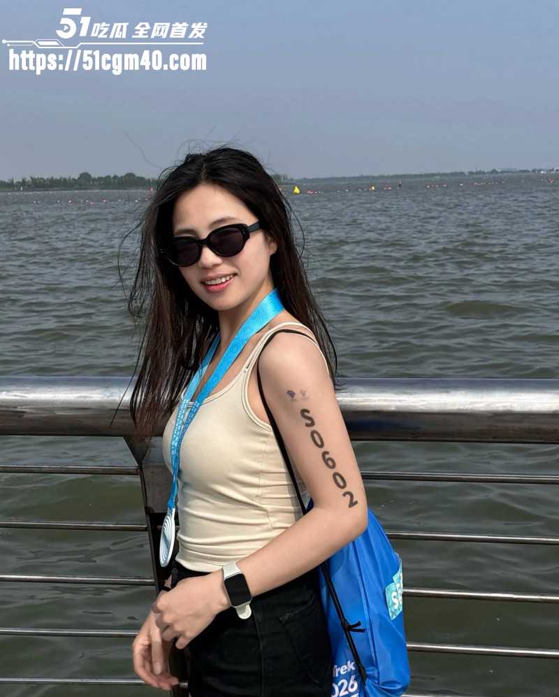 上海滴水湖泳渡赛女选手私密照泄密06