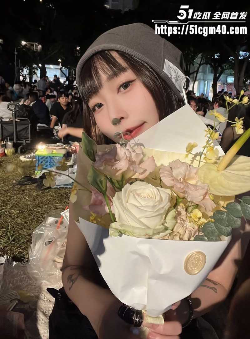 国立成功大学 大三学姐 性爱自拍 3