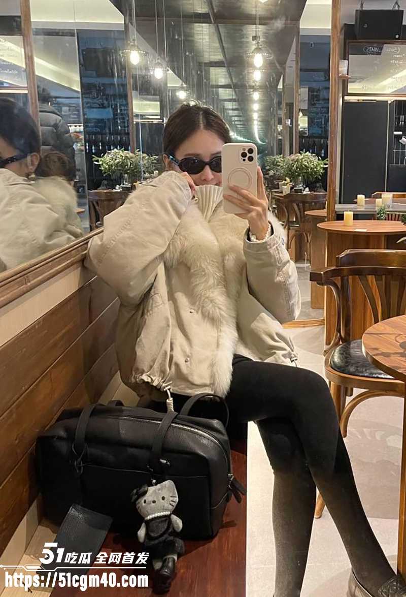 顶级反差婊小美丸子无套做爱视频流出2拷贝
