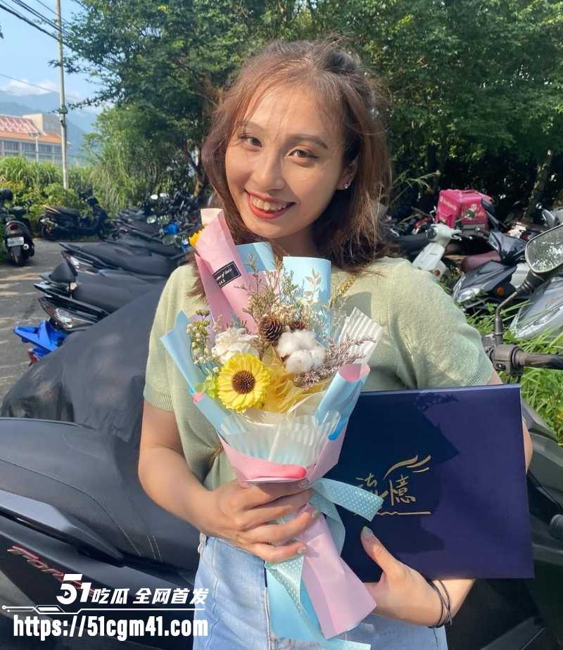 台湾国立艺术大学舞蹈生 张心怡 性爱视频泄漏 2