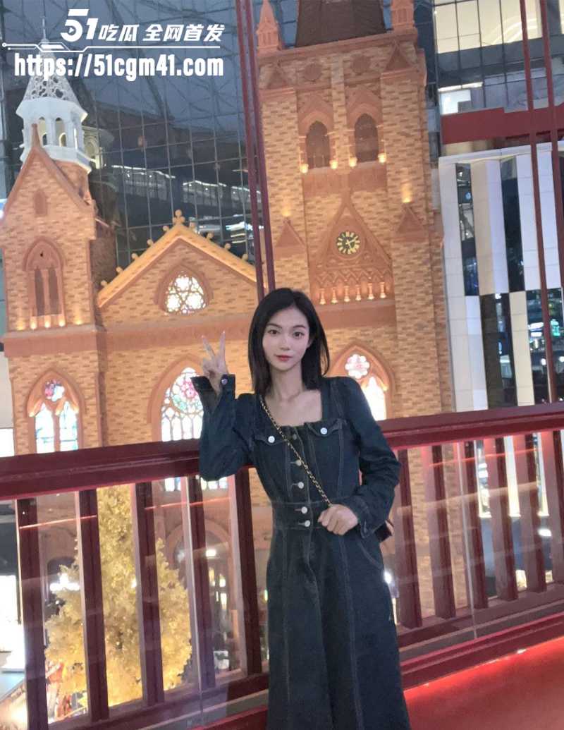 大三母狗 乔知微 私密自拍 3