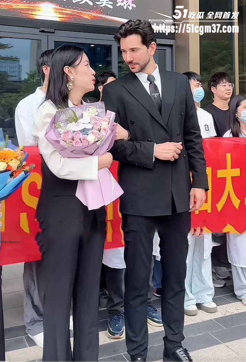美妆网红孙琳高调闪婚迪拜王子被骗 6 拷贝