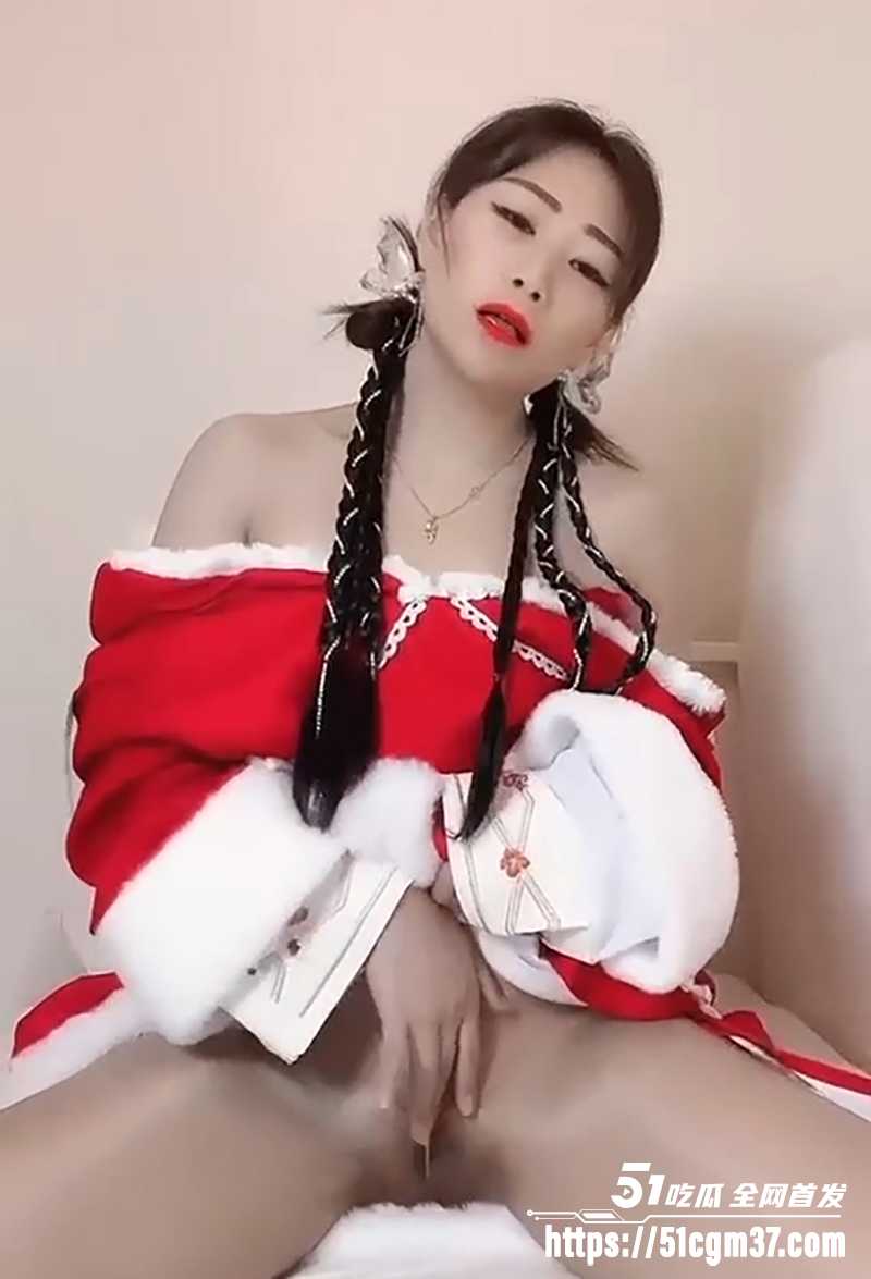 快手少妇辣菇凉三姐骚拍福利 6 拷贝