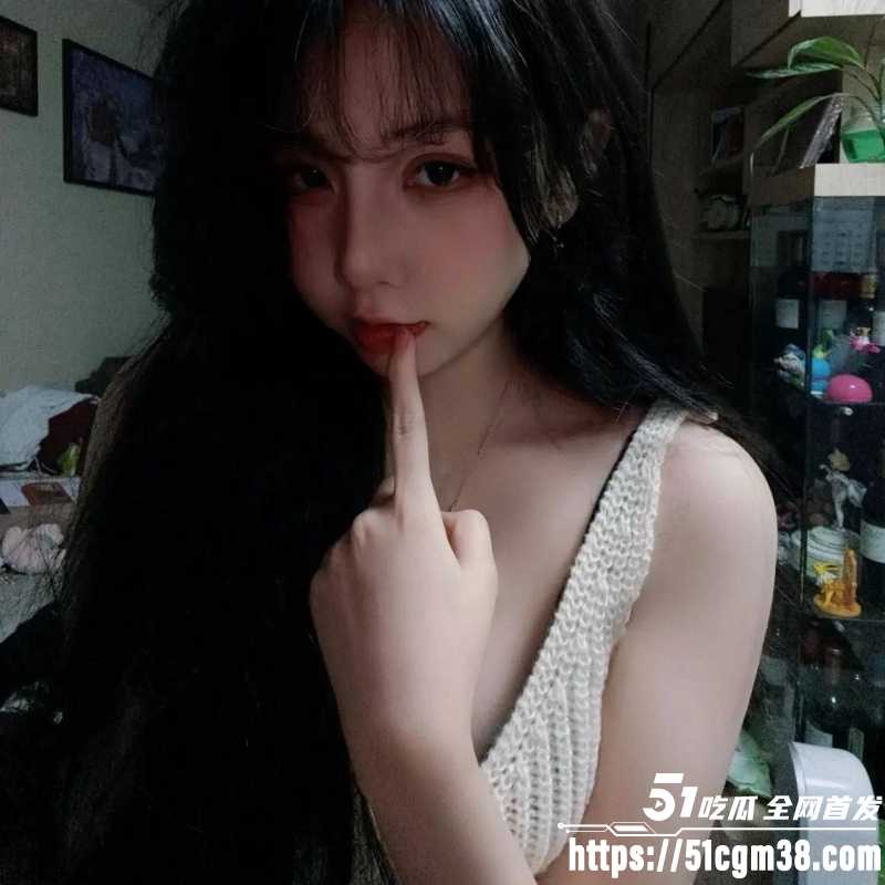 瓜友独家曝光20岁超漂亮前女友口交视频露脸做爱泄密2