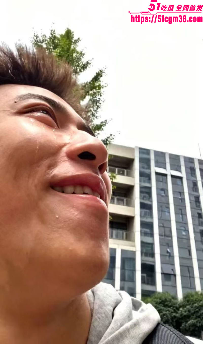 520奔现遇重型坦克妹 2