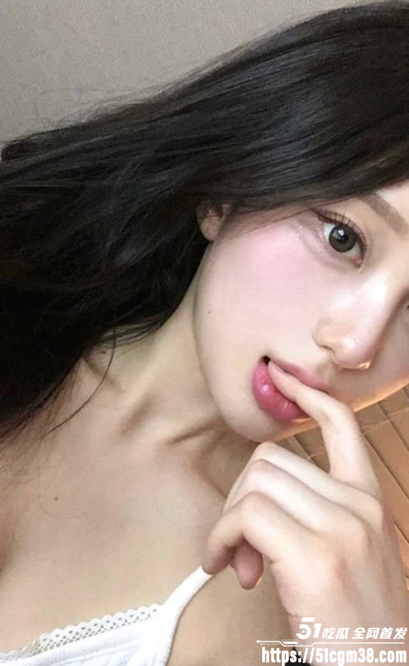 抖音顶美御姐 成金主私人肉便器 身着黑丝情趣道具调教 蜜桃臀多次中出淫荡爆表