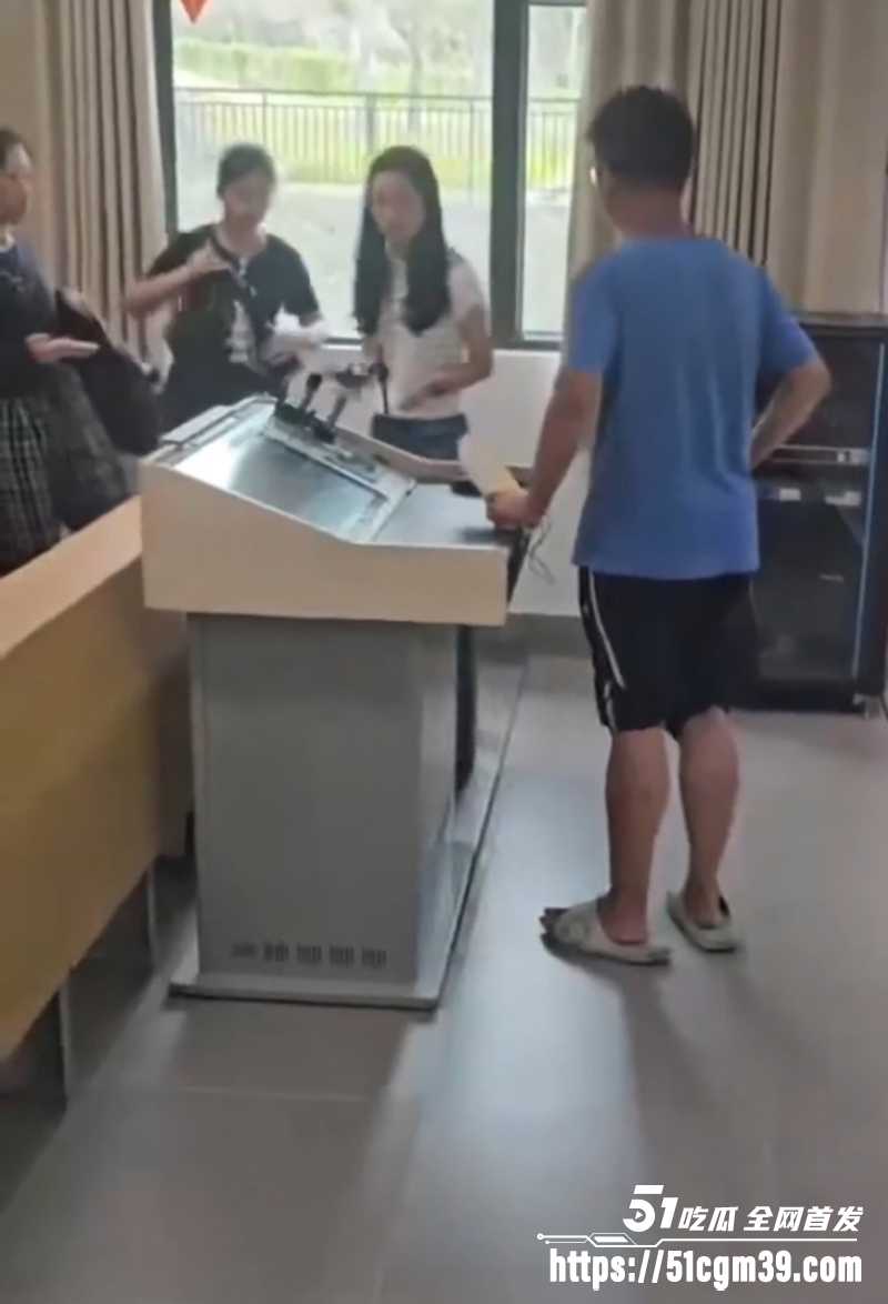 上海第二工业大学杀神代课被抓视频流出5拷贝
