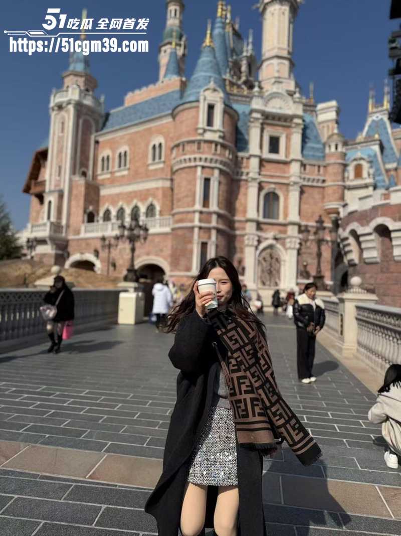 江苏超淫情侣性爱视频泄漏 女友被无套狂干骚穴 黑丝情趣装勾勒出无暇娇躯！
