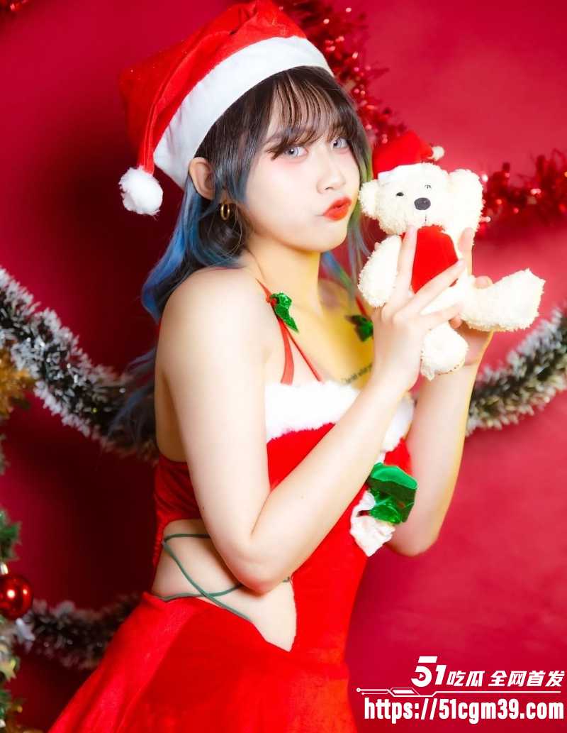 纹身女网红 与男友性爱视频曝光 2