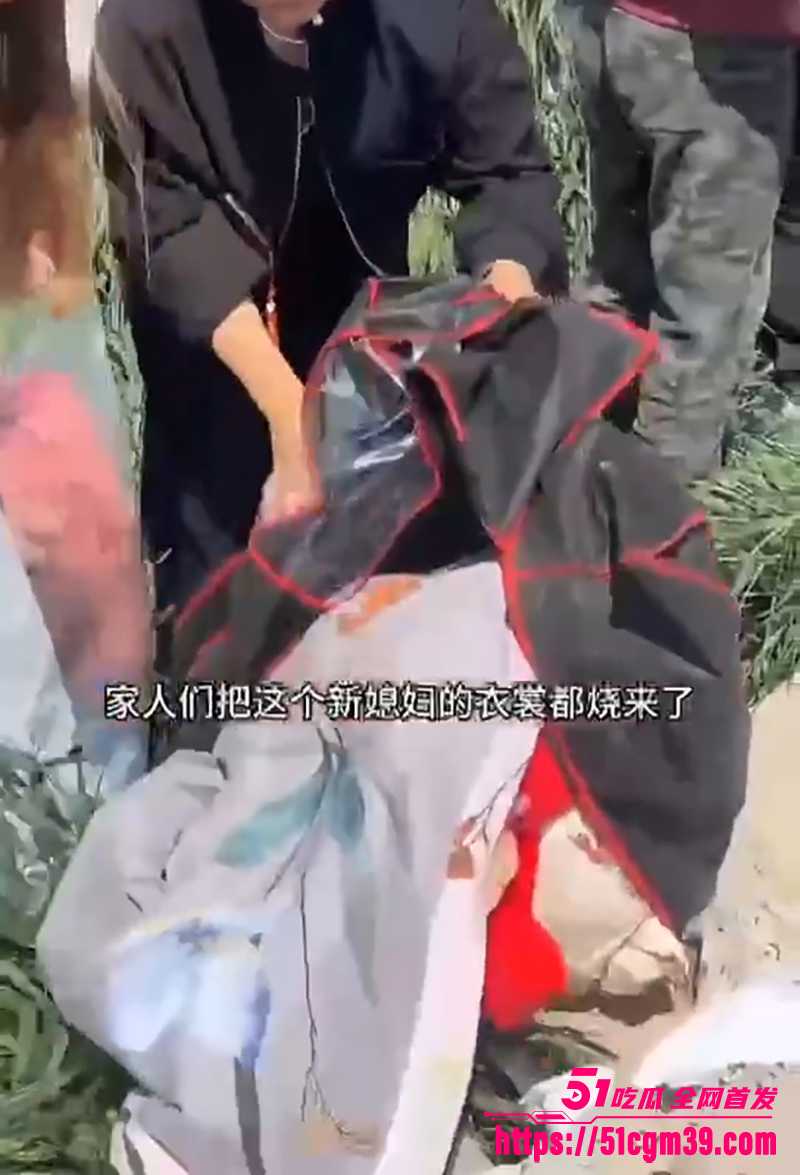 配阴婚现场直击 4 拷贝