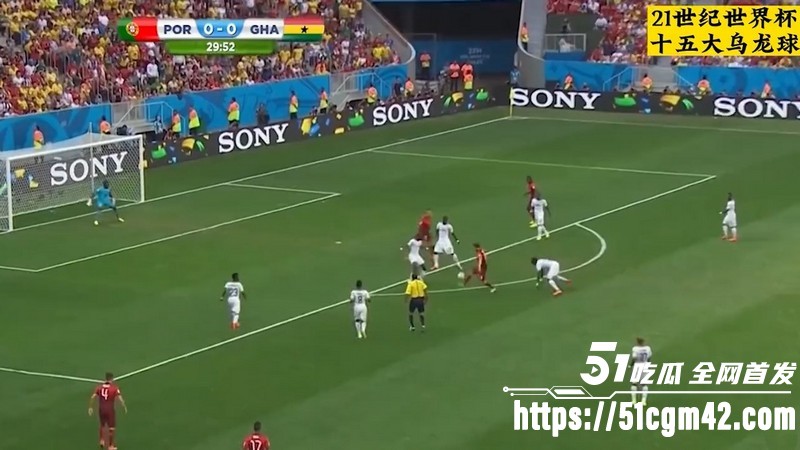 21世纪世界杯15大经典乌龙球 最尴尬最搞笑瞬间合集 每一球都让人哭笑不得！