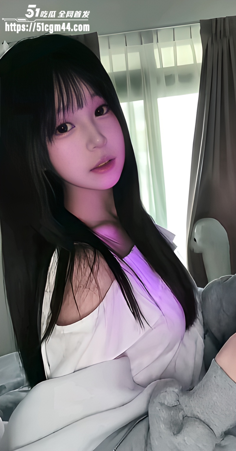 高颜值齐刘海女大性爱视频3