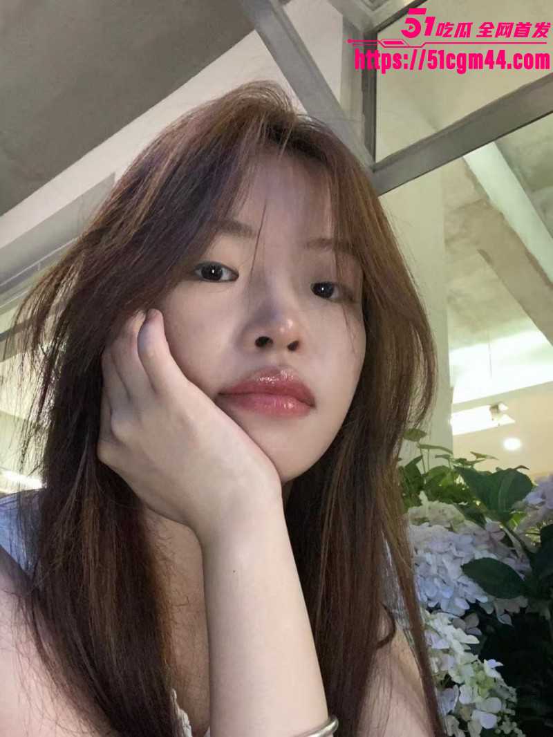 西澳大学IT留学生被女友联合闺蜜曝光05