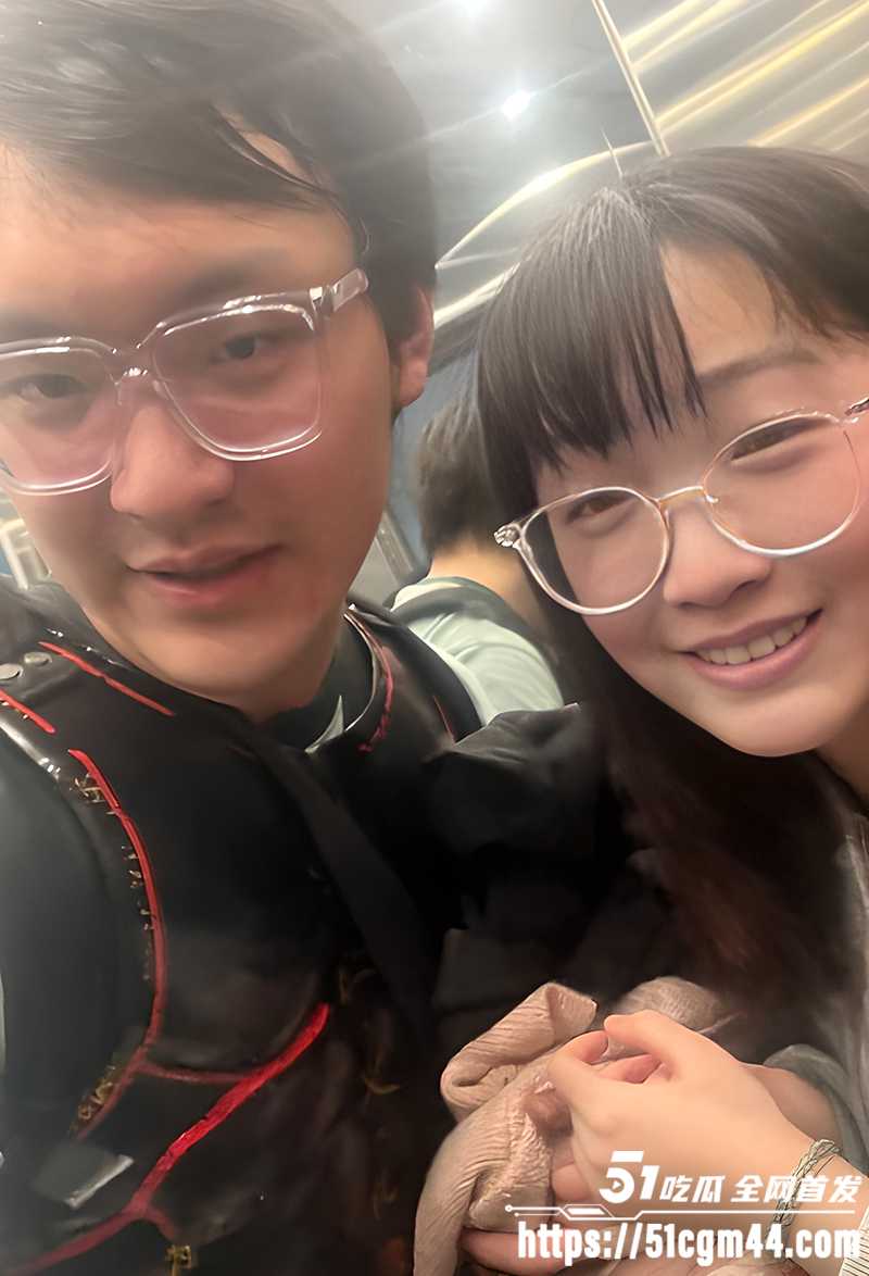 北师大才女素伶因恋爱被父母绑架囚禁2拷贝
