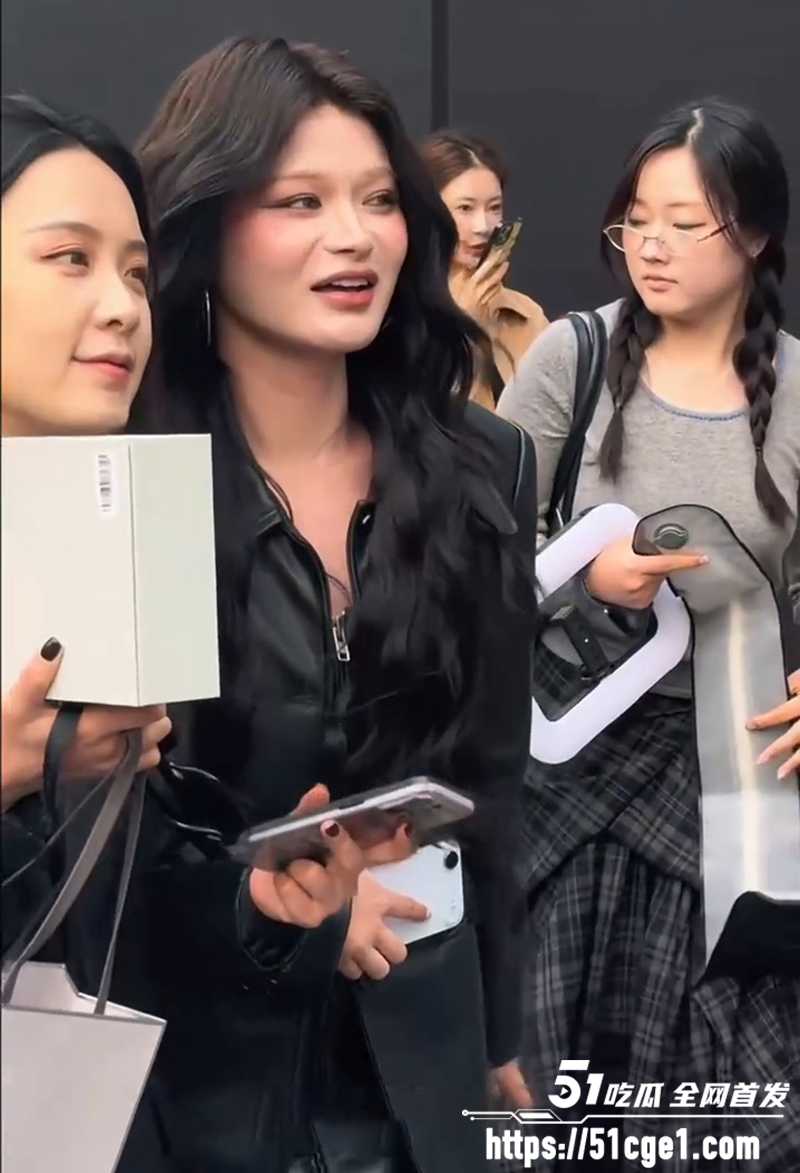 抖音美妆网红欧米茄阿里北杯塌防事件8拷贝