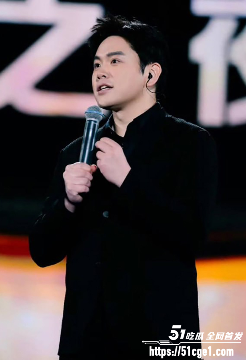追觅CEO俞浩不雅视频流出 3 拷贝