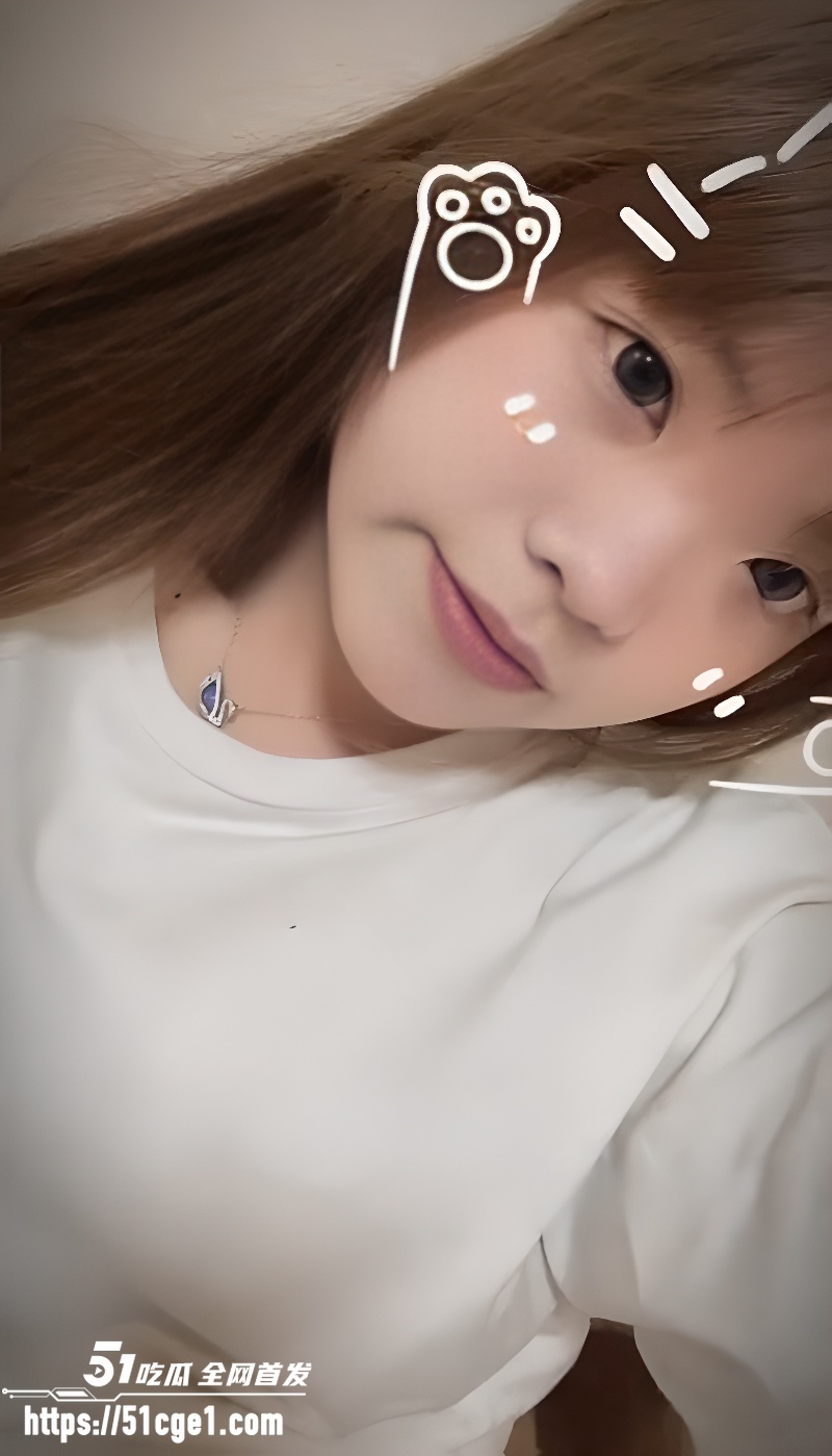 金发小网美肉包性爱视频 3