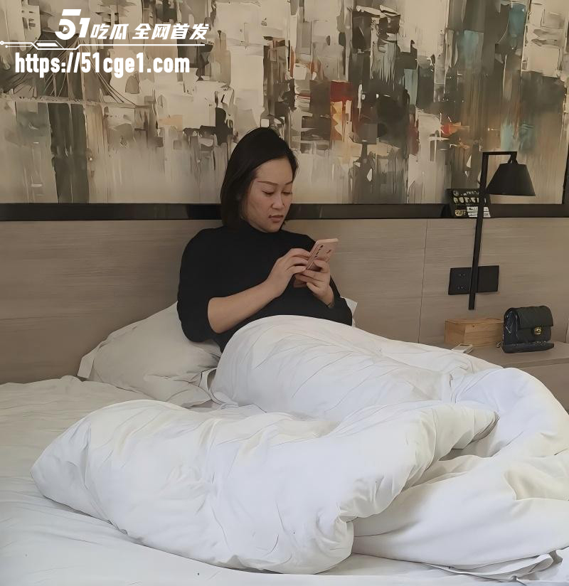 浙江烟酒行老板娘魏翠萍车震偷情03