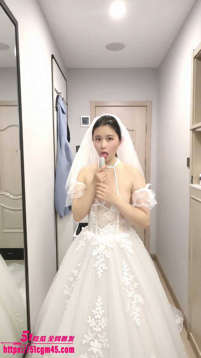 B站深夜访谈爆大瓜 女方被扒出曾是糖心女优 婚前约炮前男友 孩子生父成谜！