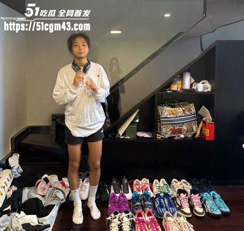 女篮未来之星 张家裔 偷窃丑闻与下跪道歉视频 5