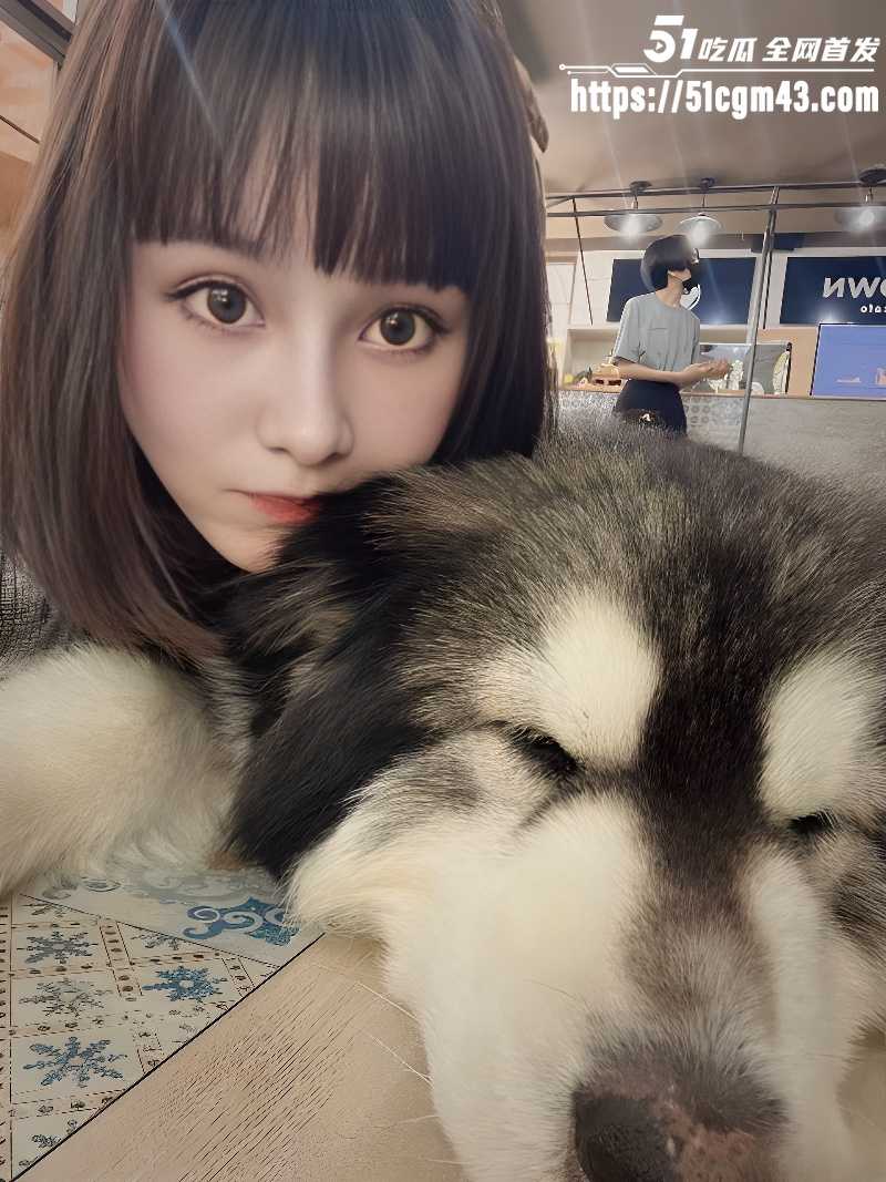 网络调教大神 驯服反差人妻 心甘情愿拍摄多段全裸自慰视频 指尖蜜穴太犯规！