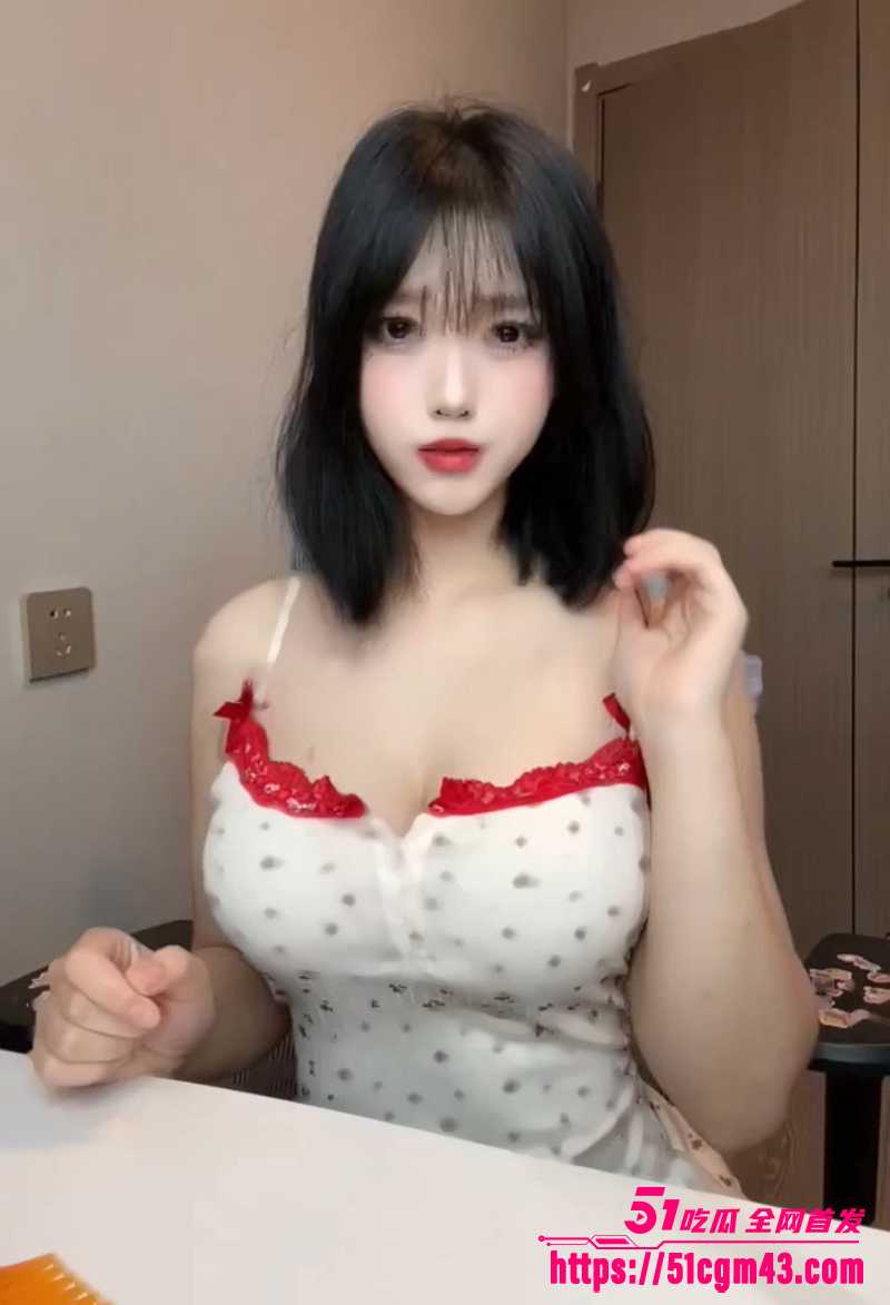 绝美尤物琳铛骚舞视频合集 4 拷贝