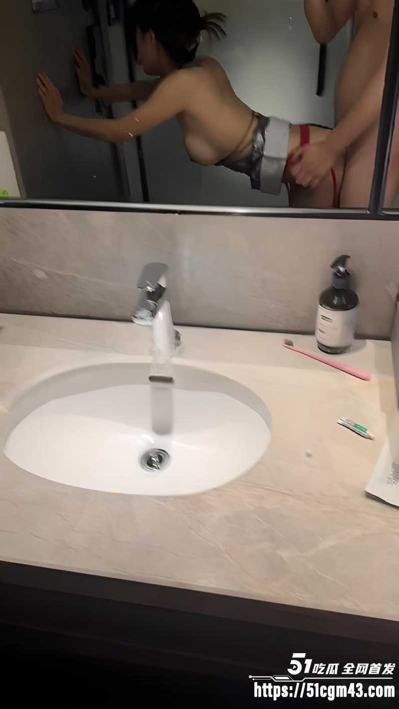 大神最新约炮少妇人妻 7