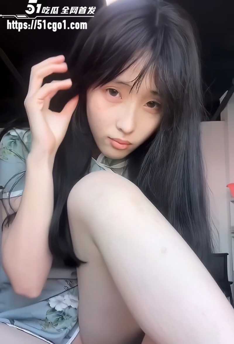 仙女颜美女大学生自慰泄密 4 拷贝