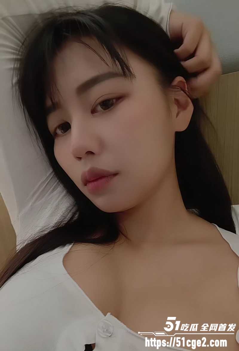 极品高颜值巨乳白领Eva性爱视频流出 2 拷贝