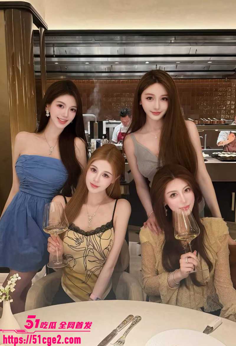叶珂公开承认与黄晓明生有一女 8
