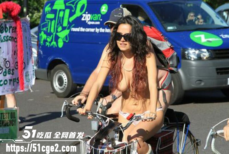 伦敦裸体骑行活动 3