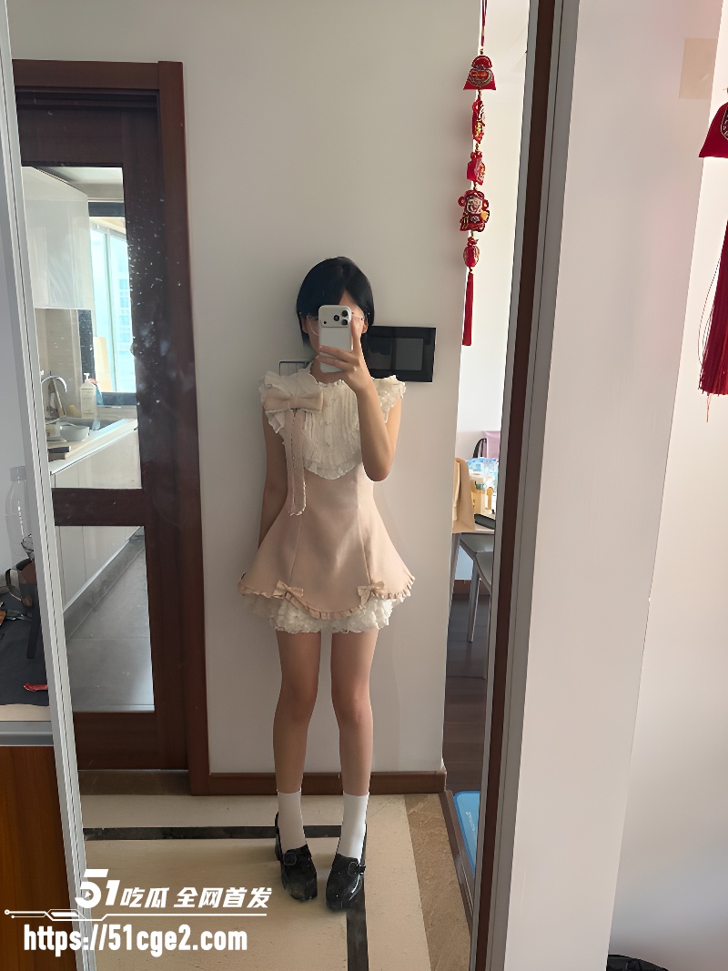 郑州高三女cos性爱自拍 10