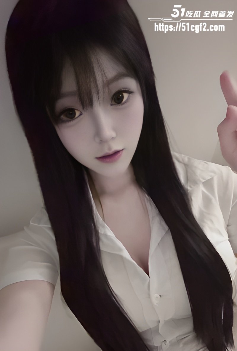 抖音网红 新人缘科技 白虎嫩妹自慰福利  7