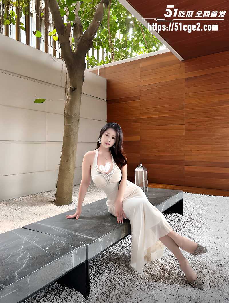 抖音网红 成都朵朵 擦边热舞来袭 2