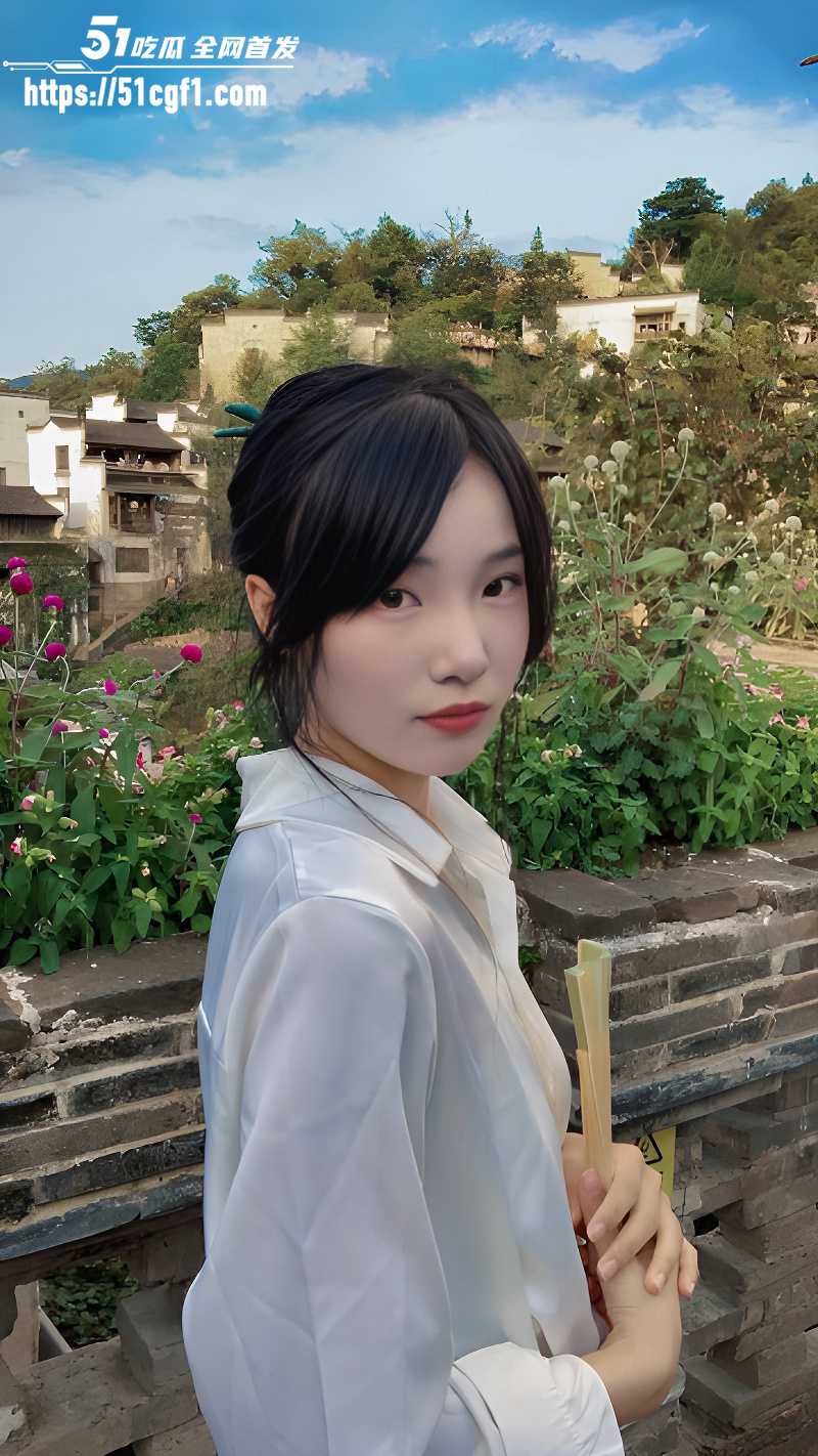 高颜值女大 私拍视频  3
