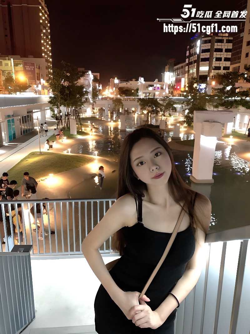 风骚眼镜婊 性爱私拍 2