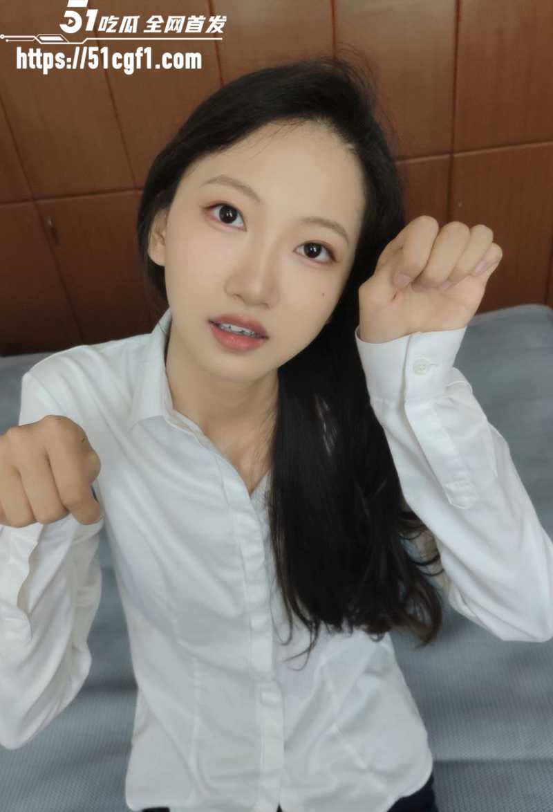 浙江 杨雯君 网调合集流出 塞跳蛋掰穴发春 拱逼女狂魔名不虚传