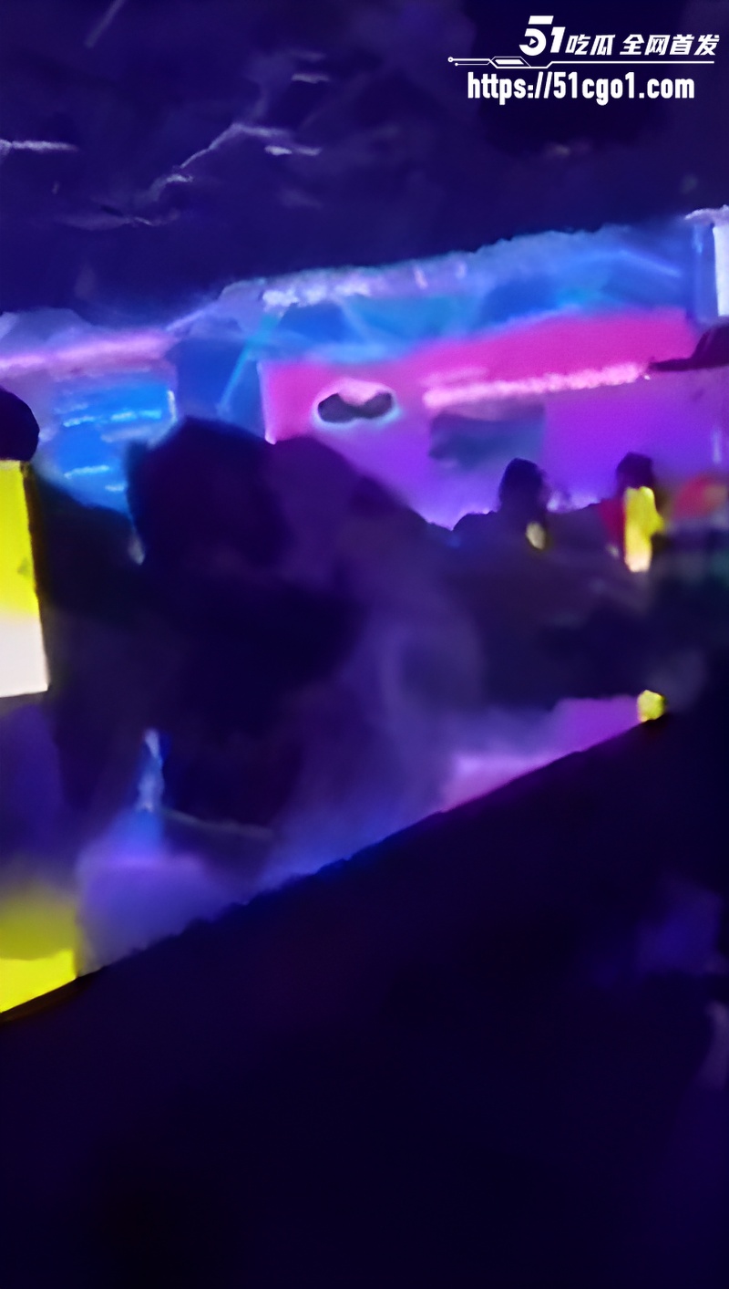 网传成都339酒吧女子被下药 4