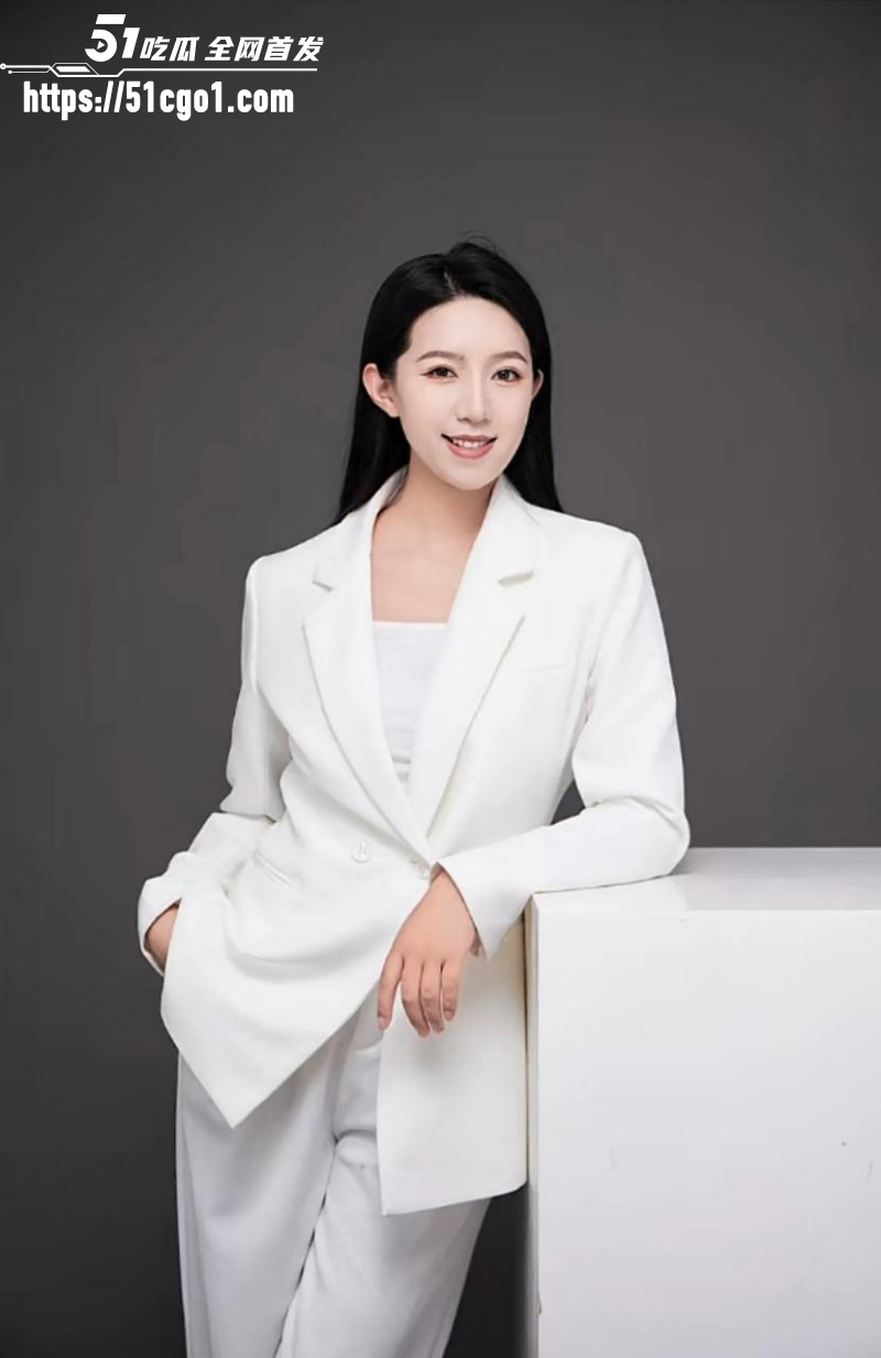 抖音网红麦小登与品牌方出轨偷情08