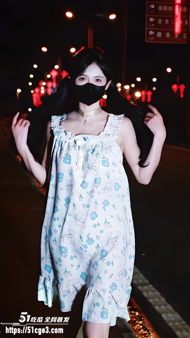 网红模特 莫里 户外露出视频 完美酮体惊艳视觉 附带VIP抖音风裸舞福利！