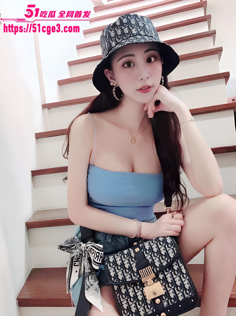 推特大神约炮巨乳骚货 深喉口交后多体位爆操淫穴 浓精颜射满脸