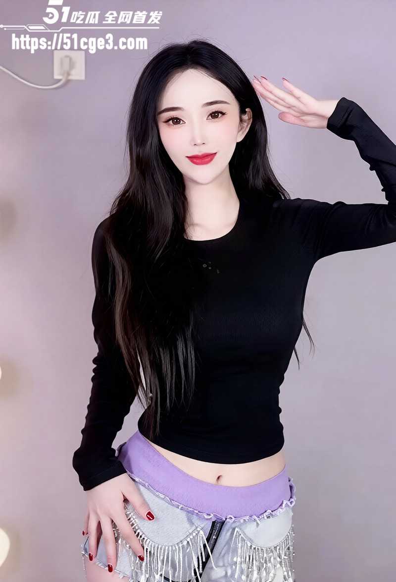 快手淡淡滴大长腿巨乳女神露三点自慰视频流出3拷贝