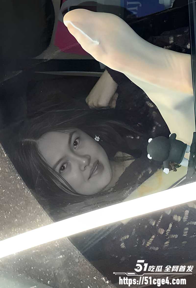 贵阳淫妹 王倩 炸裂性爱私拍 才22岁就重口上瘾 紧致嫩穴被干成松垮肉洞
