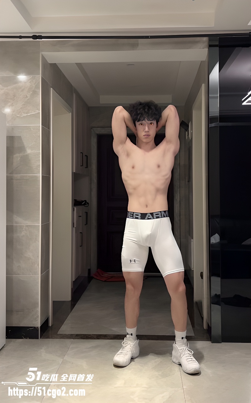抖音网红 闫清源 客厅自慰自拍 2