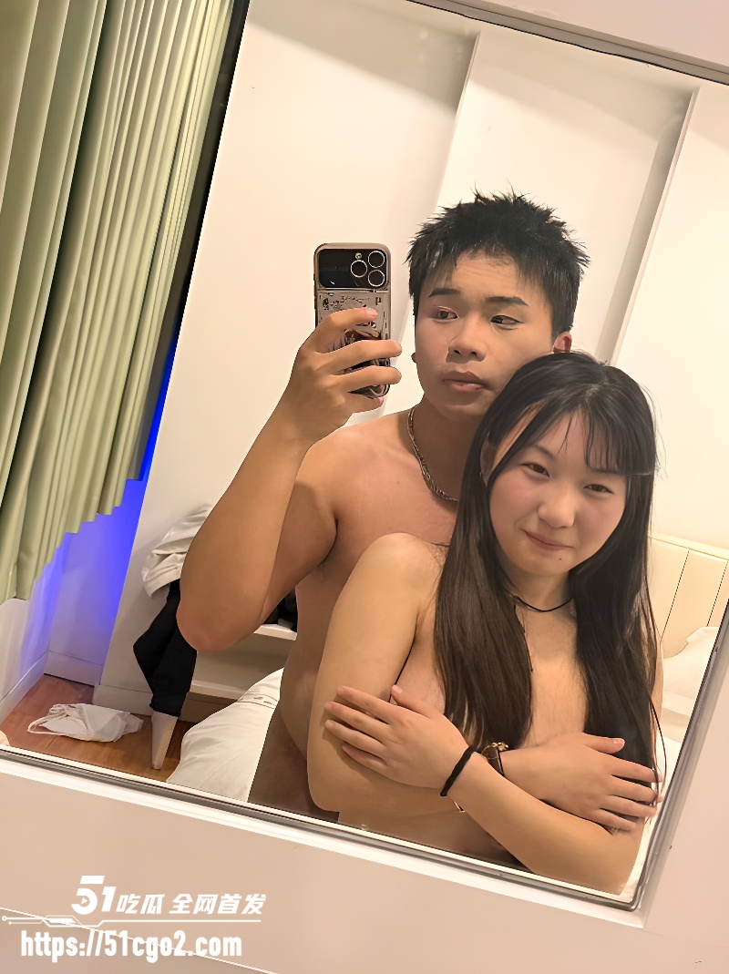 安徽合肥母狗女大 被渣男赵匡胤酒店调教 4