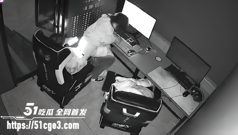 泰安网吧 情侣包房6