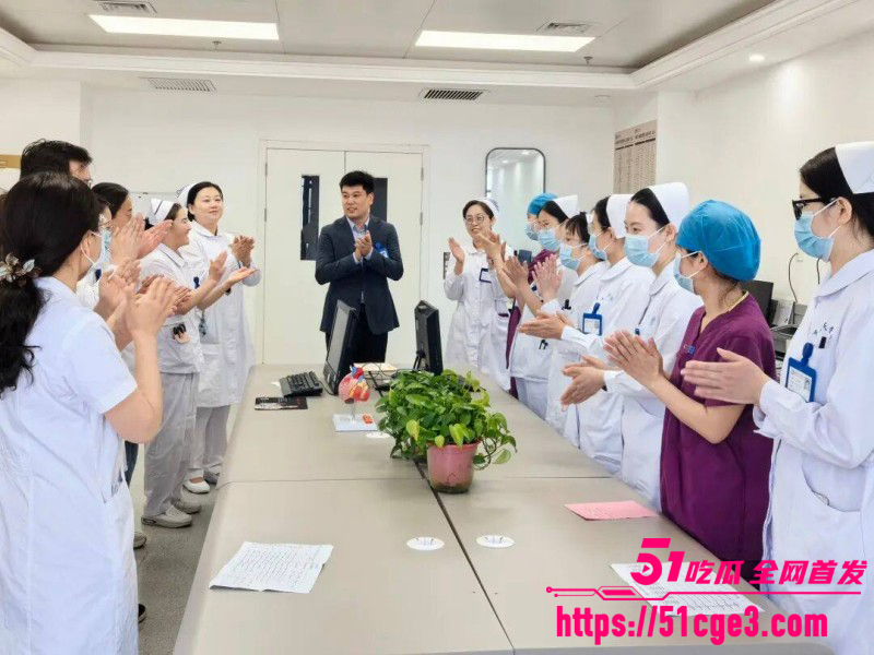 河南濮阳人民医院医生王磊与护士约炮013